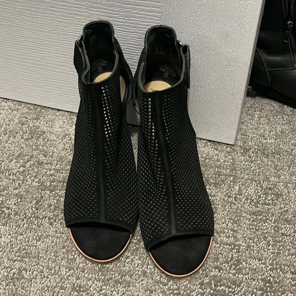 Marc Fisher Black Strap Heels. Size 9